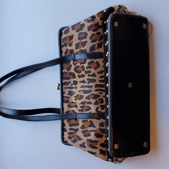 St. John Gold Chain Studded Leopard PonyHair Leather Shoulder Bag Purse Like New - Picture 5 of 14